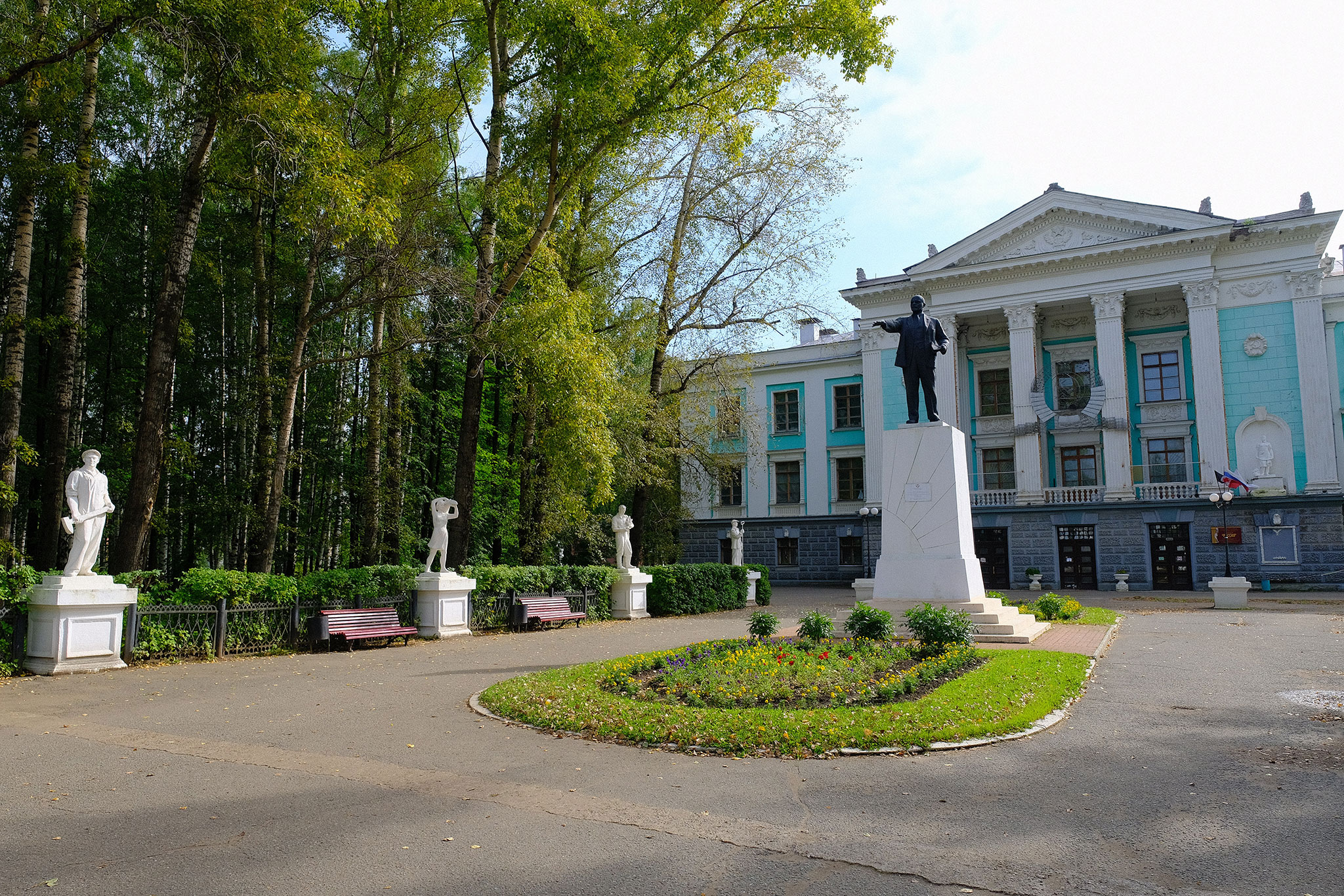 Дворец культуры, Глазов (Palace of Culture, Glazov)